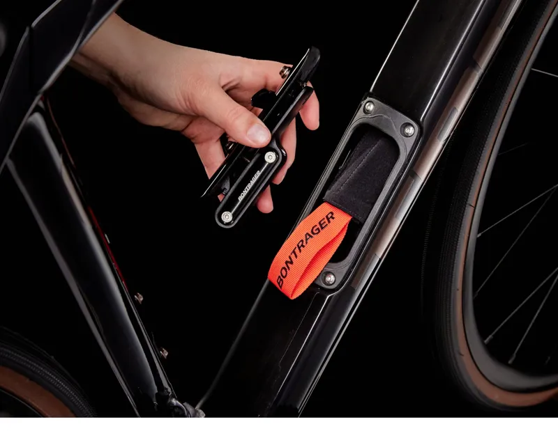 Trek Domane Sl 5 Carbon Road Bike in Deep Smoke Black Size 54-10